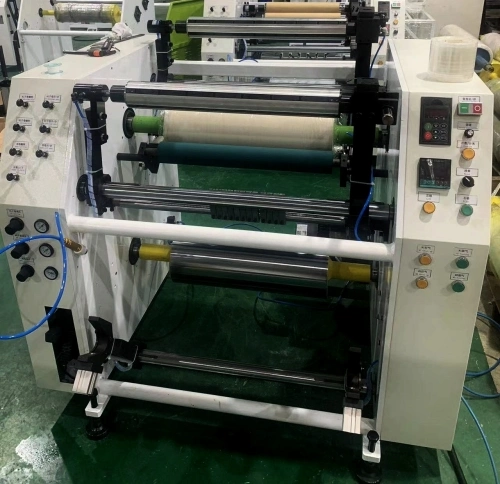 Semi Automatic Paper Tube Free Stretch Film Rewinding Machine LLDPE PVC PVDC POF PVA Pet Pec Cling Film Rewinder Machinery 76mm Sub Roll Air Shaft